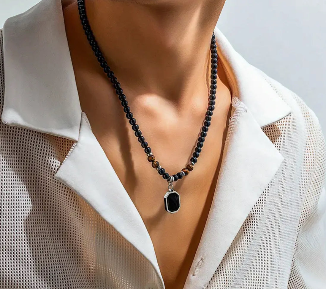 Collier pour homme en pierre naturelle , perles noires œil de tigre, fait à la main Maroc